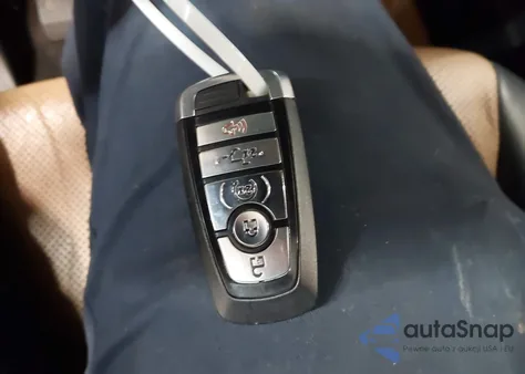 2021 Ford F-150 Lariat из США, поврежденный, VIN 1FTFX1E88MFA40677